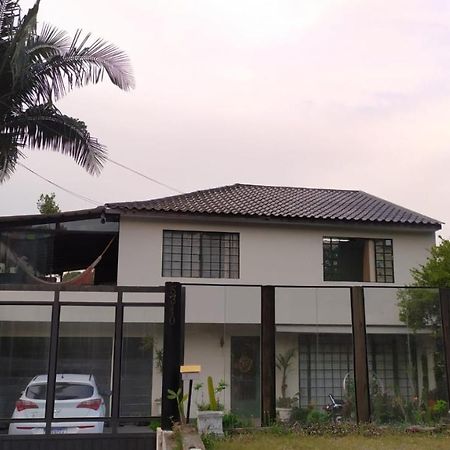 Casa Klos - Quartos Amplos Curitiba Exteriér fotografie